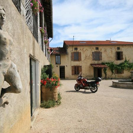 Naturist Hotel Peyraille Libaros Exterior photo